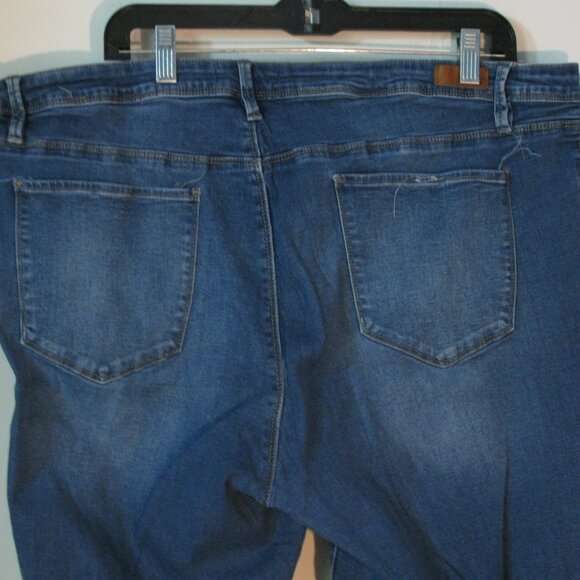 YMI Denim Jeans Plus Size 22S 22 Short Straight Leg Blue Jean SALE - Picture 6 of 7